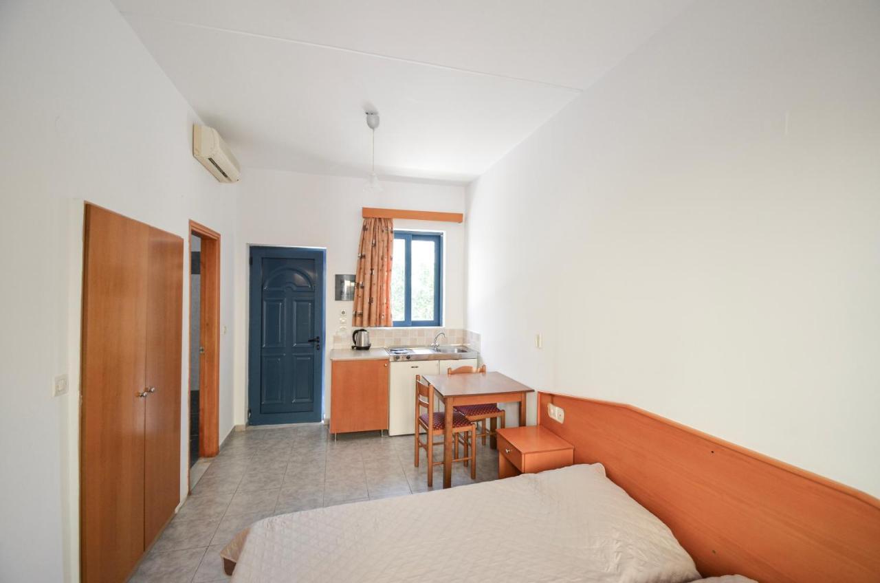 Stegna Star Apartments Archangelos  Dış mekan fotoğraf