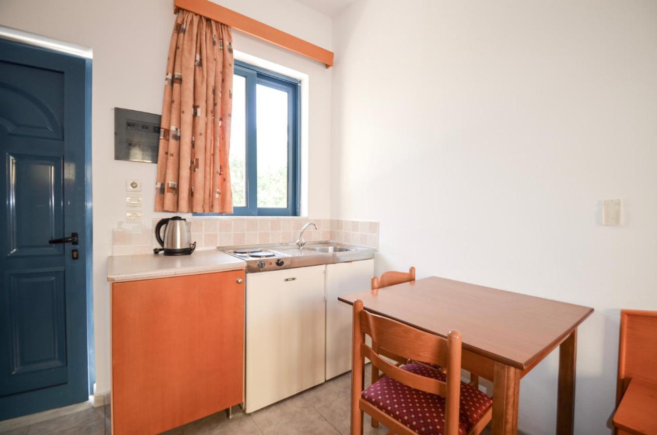 Stegna Star Apartments Archangelos  Dış mekan fotoğraf